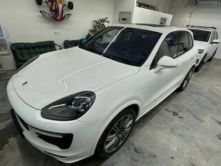 2015 Porsche Cayenne GTS II Рестайлинг (958), белый, 4200000 рублей, вид 1
