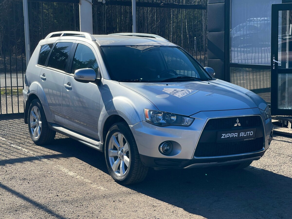 Mitsubishi Outlander II Рестайлинг
