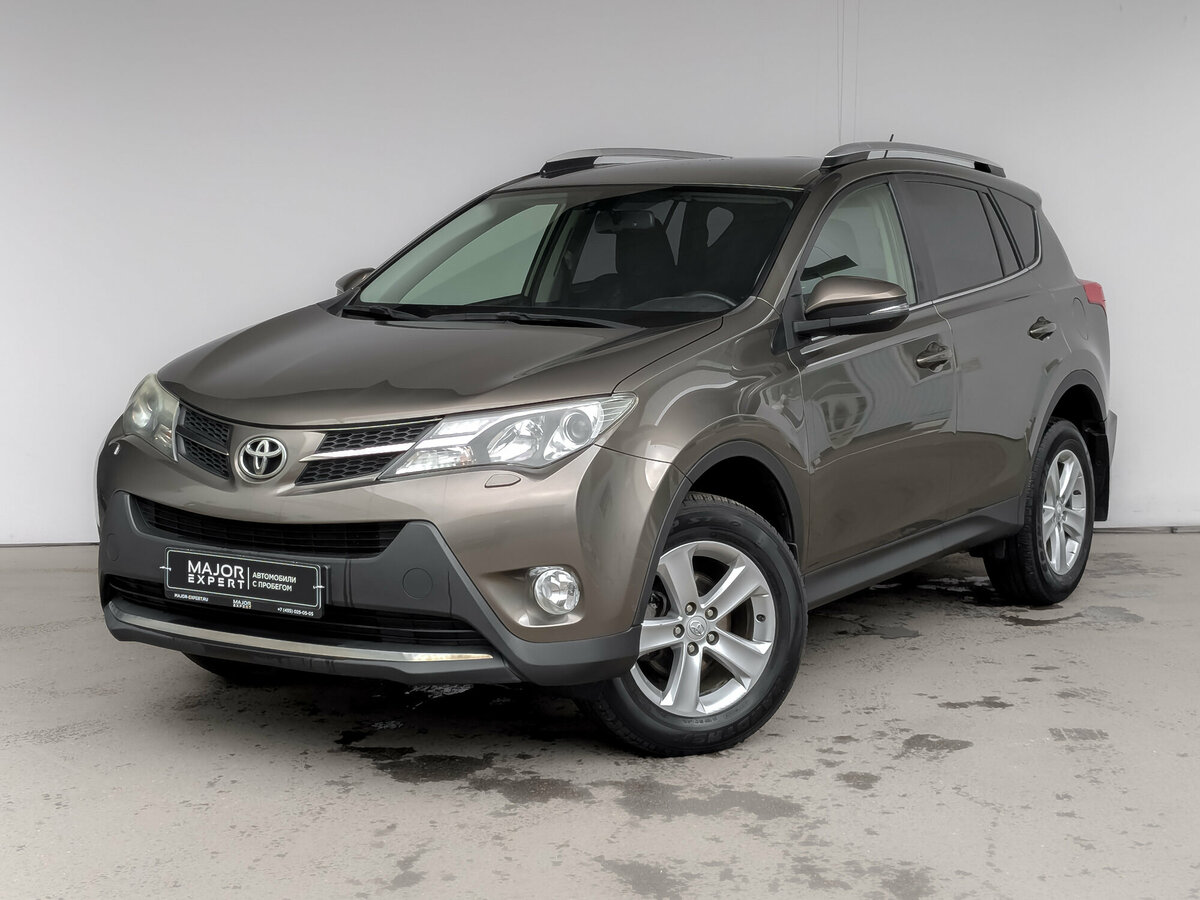 Toyota RAV4 IV (XA40)