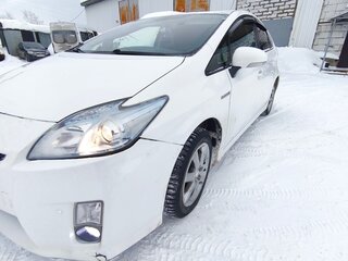 2009 Toyota Prius III (XW30), белый, 990000 рублей, вид 1