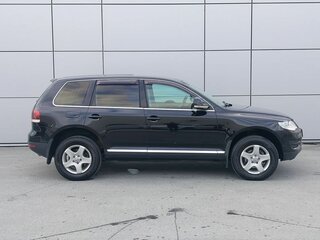 2007 Volkswagen Touareg I Рестайлинг, чёрный, 650000 рублей, вид 4