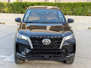2023 Toyota Fortuner II Рестайлинг, чёрный, 3110000 рублей, вид 2