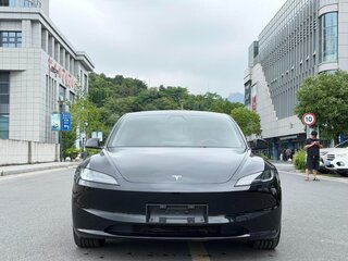 2025 Tesla Model 3 I Рестайлинг, чёрный, 4700999 рублей, вид 3