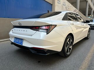 2023 Hyundai Elantra VII (CN7), белый, 1360000 рублей, вид 4
