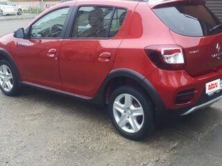 2015 Renault Sandero Stepway II, красный, 950000 рублей, вид 4