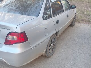 2012 Daewoo Nexia I Рестайлинг, серебристый, 190000 рублей, вид 3