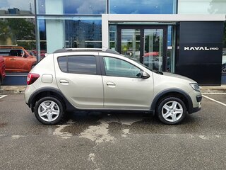 2016 Renault Sandero Stepway II, бежевый, 819000 рублей, вид 4