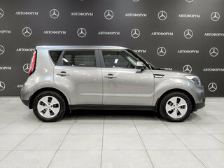 2019 Kia Soul II Рестайлинг, серебристый, 1450000 рублей, вид 4