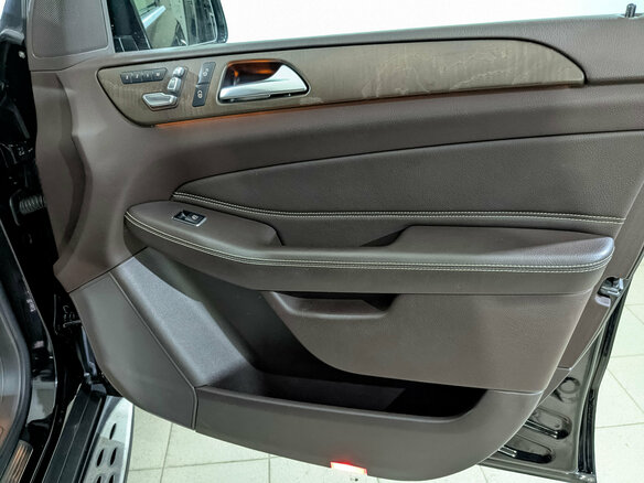 2018 Mercedes-Benz GLE 250 d I (W166), чёрный, 4050000 рублей - вид 24