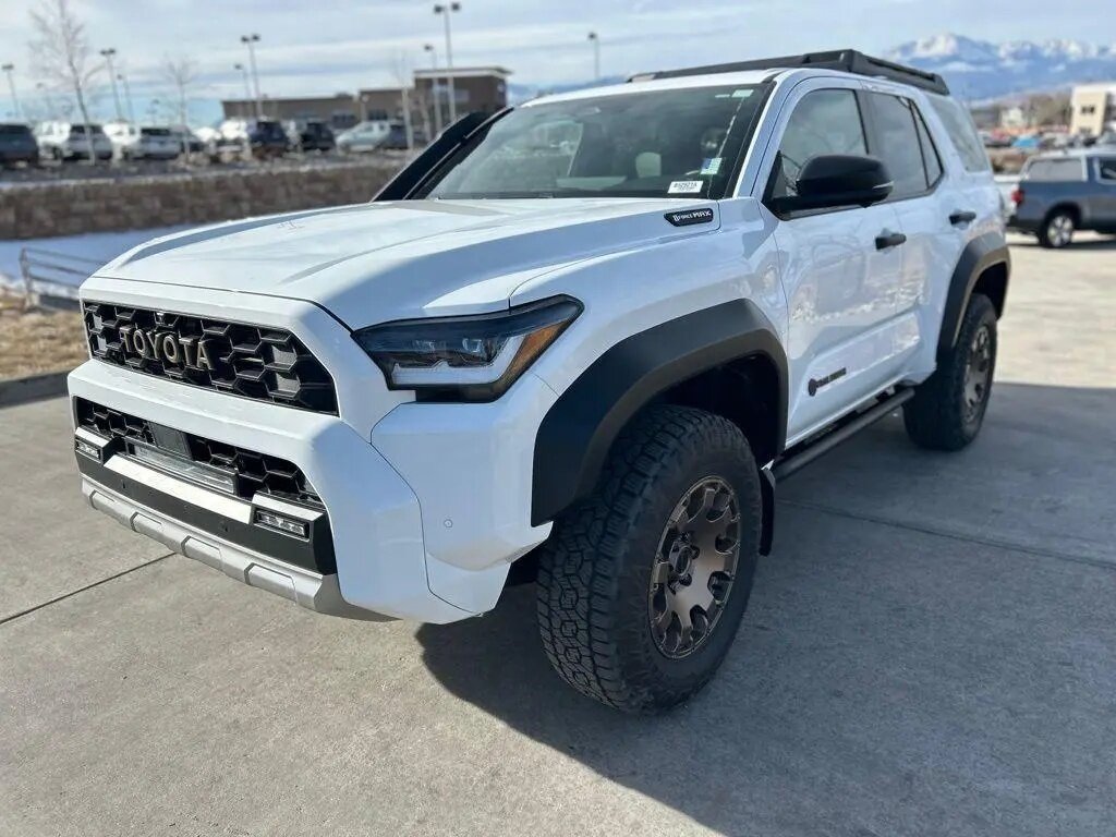 Toyota 4Runner VI