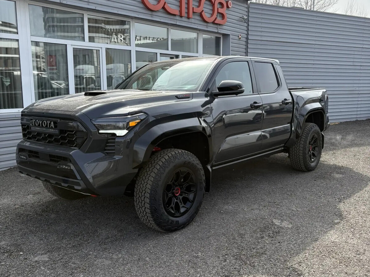 Toyota Tacoma IV