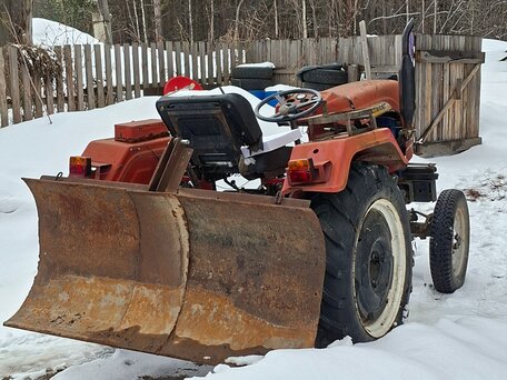 2010 Weituo TY-254, красный, 300000 рублей, вид 1