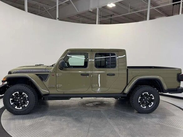 2026 Jeep Gladiator II (JT) Рестайлинг, зелёный, 7420000 рублей - вид 6