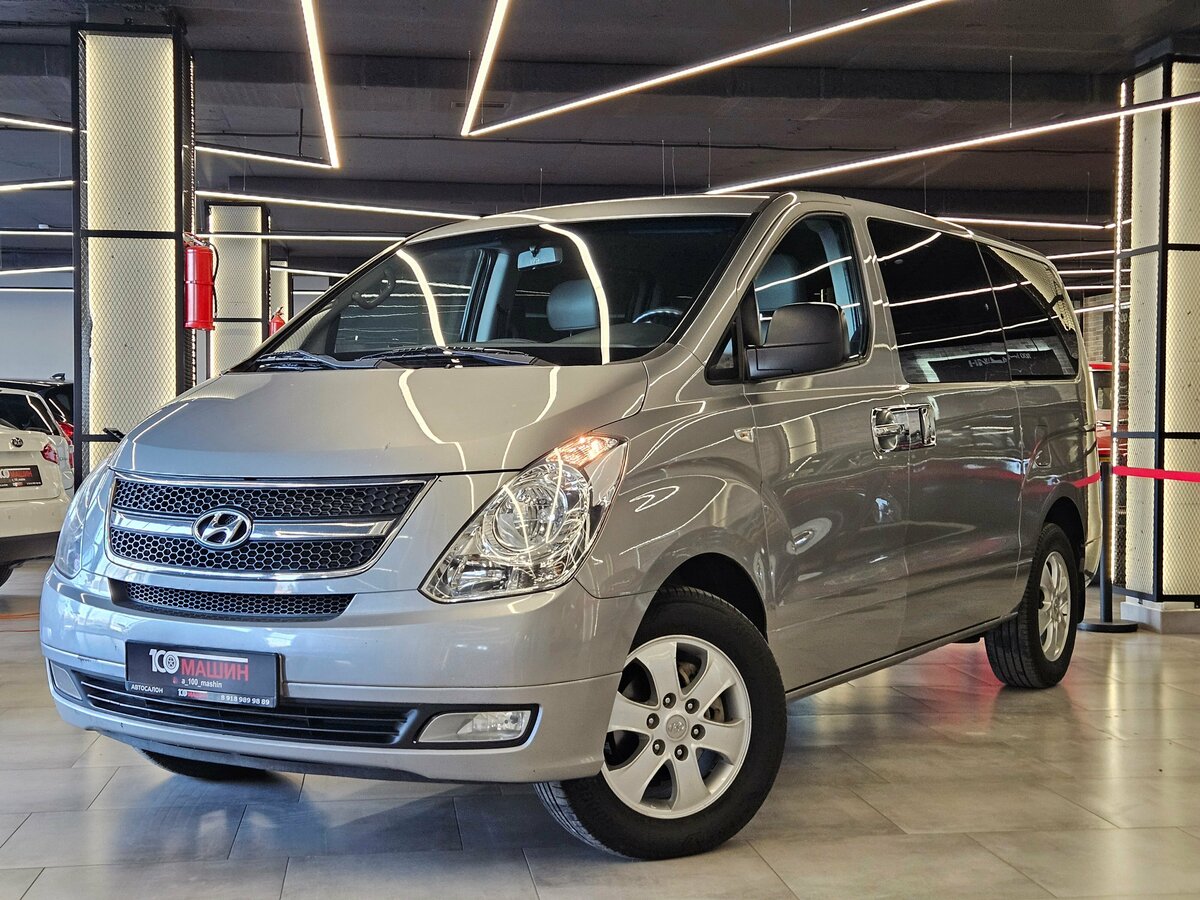 Hyundai Grand Starex I