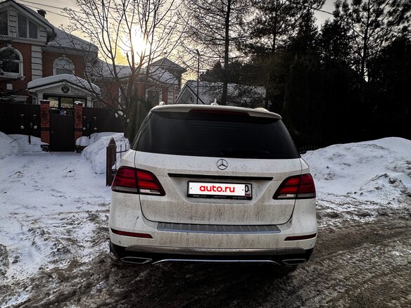 2016 Mercedes-Benz GLE 350 d I (W166), белый, 2990000 рублей - вид 1