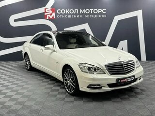 2011 Mercedes-Benz S-Класс 500 Long V (W221) Рестайлинг, белый, 2049900 рублей, вид 1