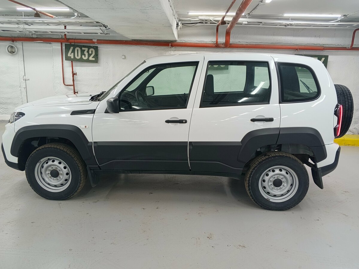 Lada (ВАЗ) Niva Travel I