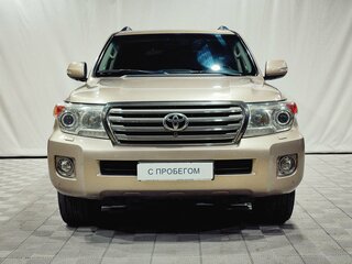 2013 Toyota Land Cruiser 200 Series Рестайлинг 1, золотистый, 4250000 рублей, вид 1