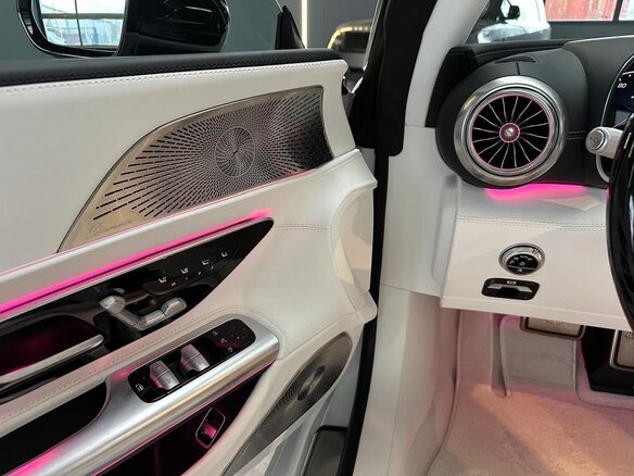 2025 Mercedes-Benz Maybach SL SL 680, белый, 35500000 рублей - вид 15