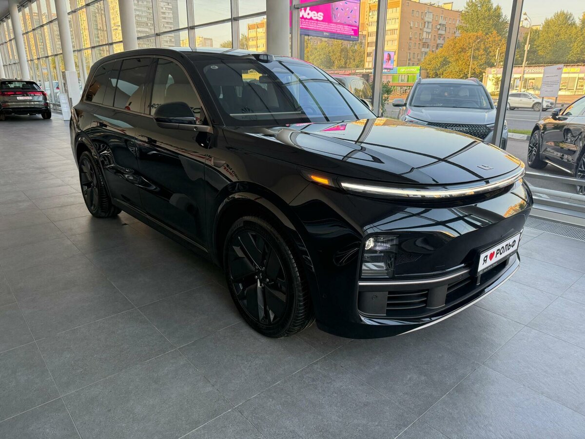 Li Auto (Lixiang) L9 52.3 kWh I Рестайлинг