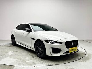 2024 Jaguar XE L I Рестайлинг, белый, 5150000 рублей, вид 1