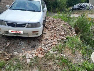 1998 Nissan Bluebird XI (U14), белый, 100000 рублей, вид 2