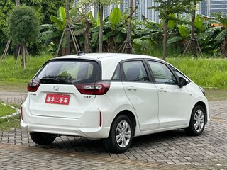 2022 Honda Fit IV, белый, 1035000 рублей, вид 5