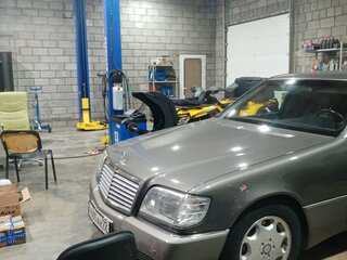 1993 Mercedes-Benz S-Класс 300 5-speed III (W140), серый, 1000000 рублей, вид 1