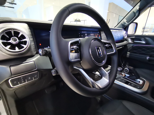 2026 Tank 300 I, серый, 4799000 рублей - вид 9