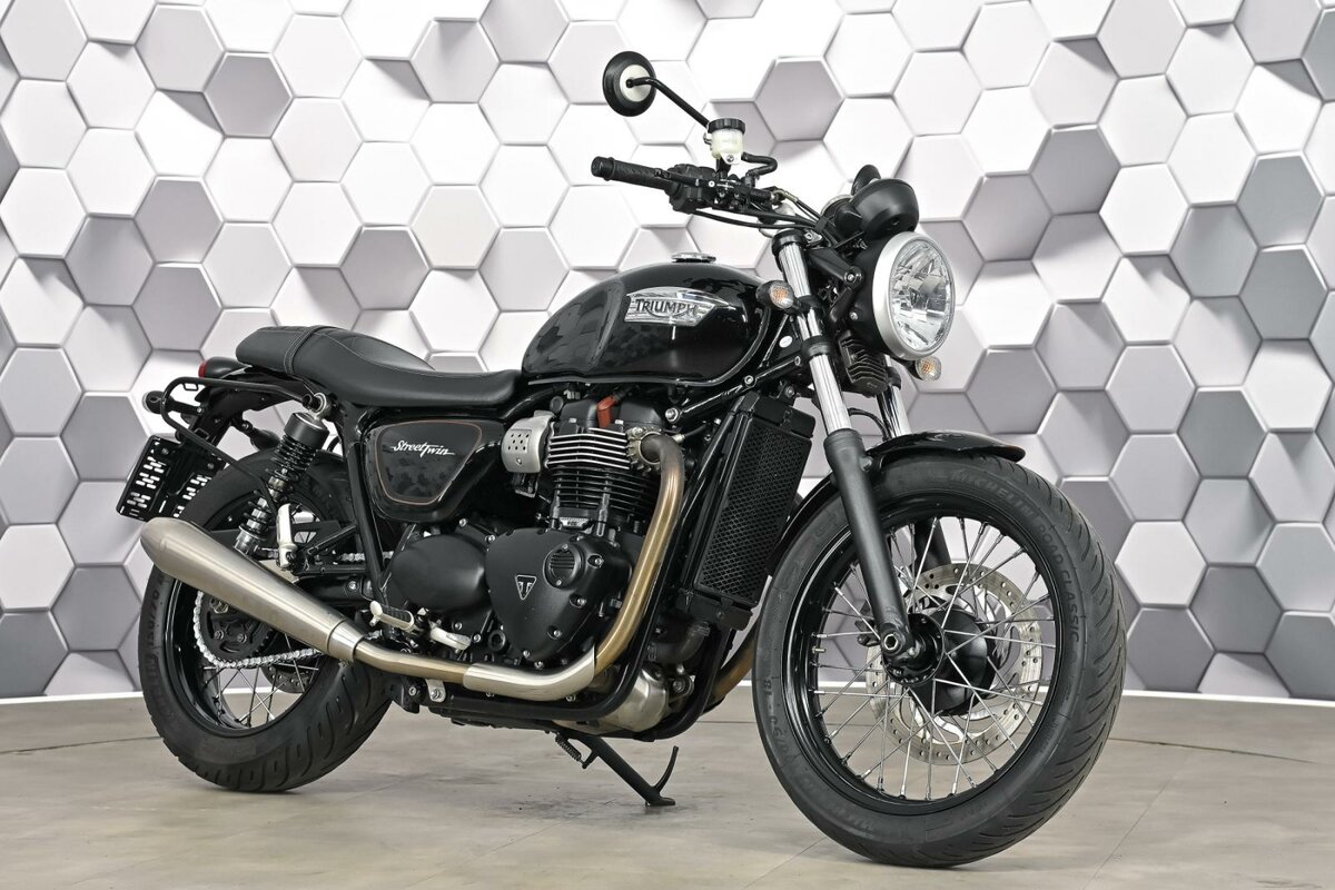 Triumph Street Twin