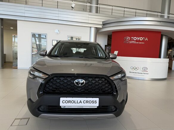 2025 Toyota Corolla Cross I, серый, 3700000 рублей - вид 1