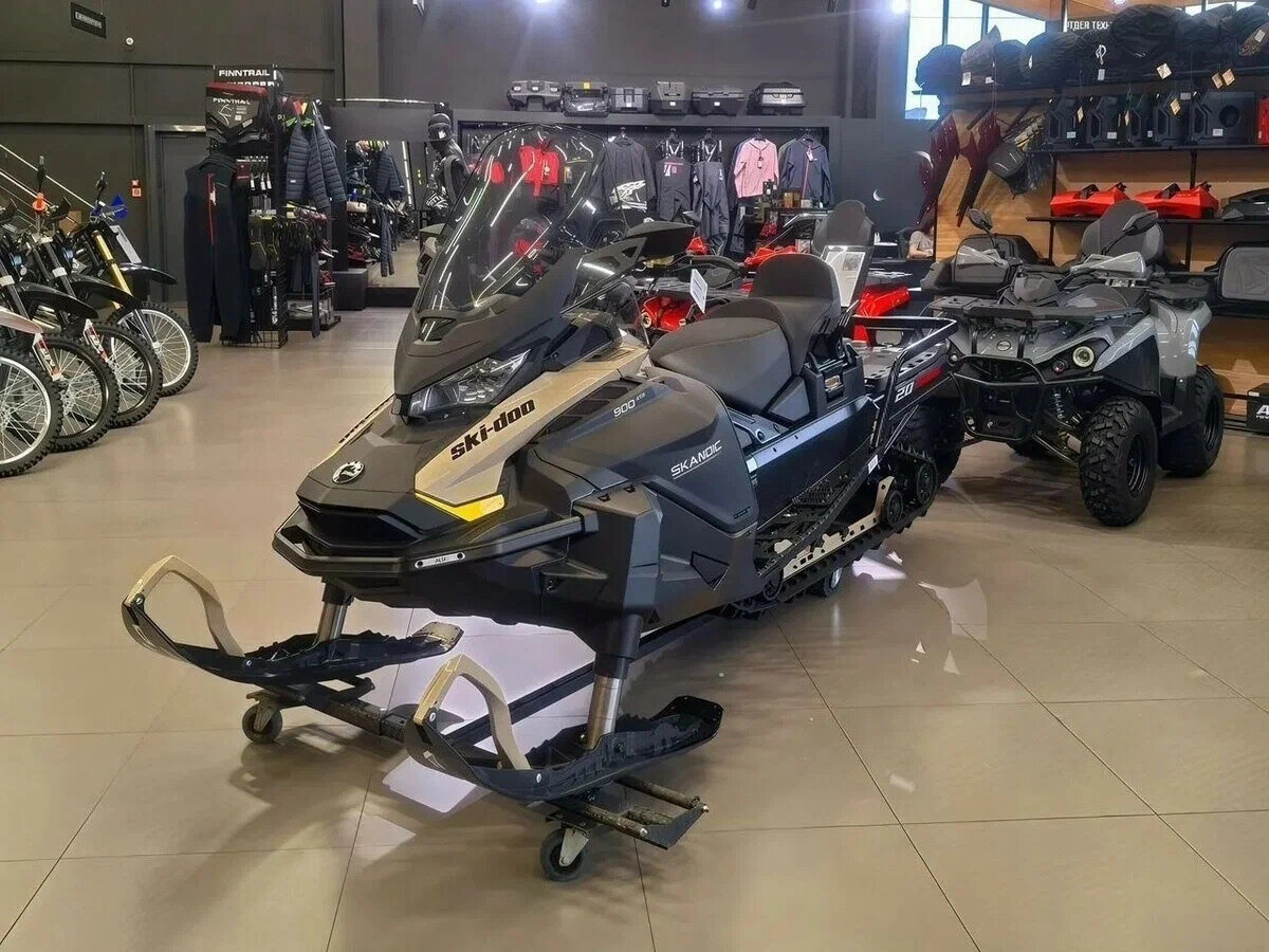 BRP Ski-Doo Skandic LE 900 ACE