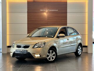 2011 Kia Rio II Рестайлинг, бежевый, 1299900 рублей, вид 1