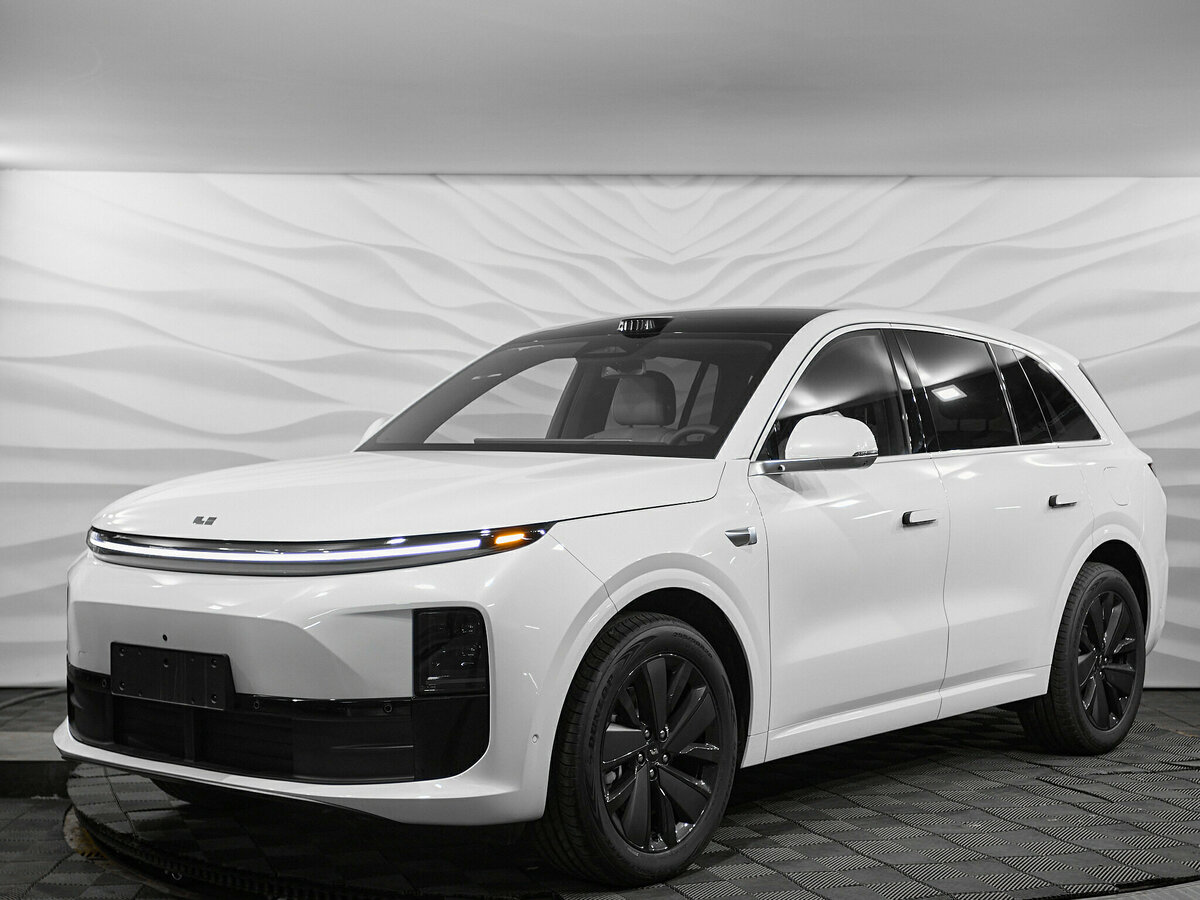 Li Auto (Lixiang) L6