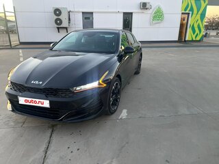 2022 Kia K5 III, чёрный, 2190000 рублей, вид 1