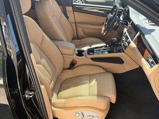 2023 Porsche Macan I Рестайлинг 2, чёрный, 4690000 рублей, вид 5