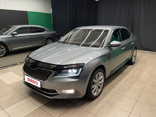 2015 Skoda Superb III, серый, 1550000 рублей, вид 3