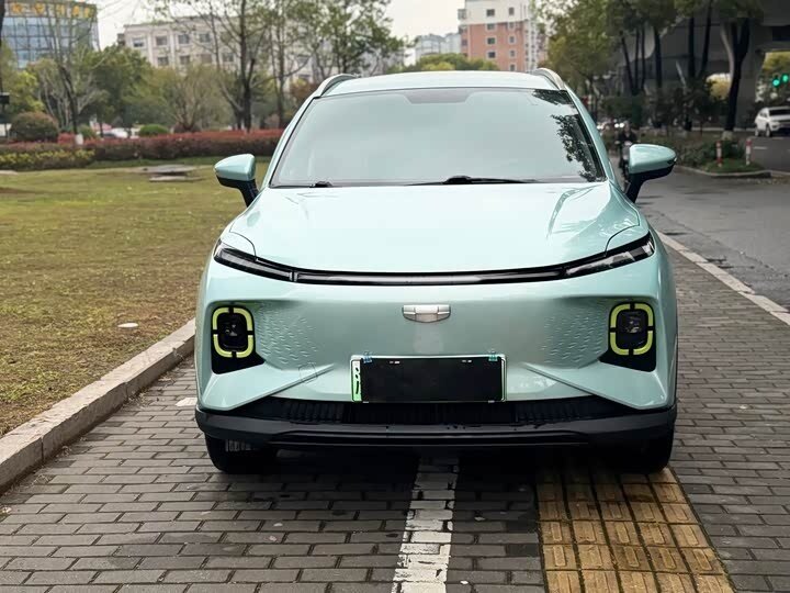 Geely Geometry E