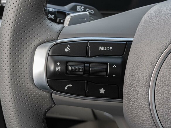 2026 Kia Sportage (China) III (NP) Рестайлинг, белый, 4150000 рублей - вид 15