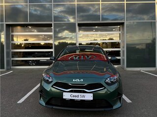 2025 Kia Ceed III Рестайлинг, зелёный, 3712600 рублей, вид 3