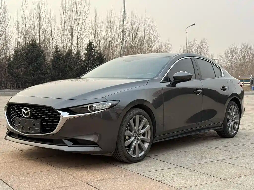 Mazda 3 IV (BP)