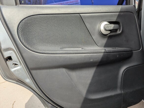 2013 Nissan Note I Рестайлинг, серый, 720000 рублей - вид 14