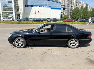2000 Mercedes-Benz S-Класс 320 IV (W220), чёрный, 320000 рублей, вид 1