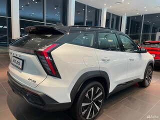2025 Geely Atlas II, белый, 3717190 рублей, вид 3