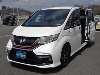 2016 Honda Stepwgn Spada V, белый, 1251027 рублей, вид 2