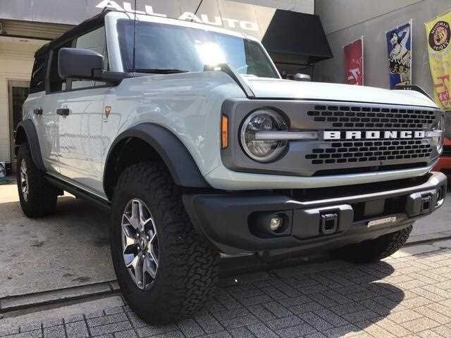Ford Bronco VI