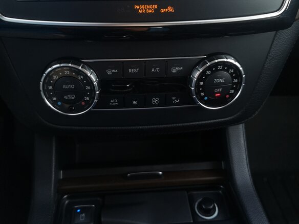 2015 Mercedes-Benz GLE 350 d I (W166), белый, 3800000 рублей - вид 21