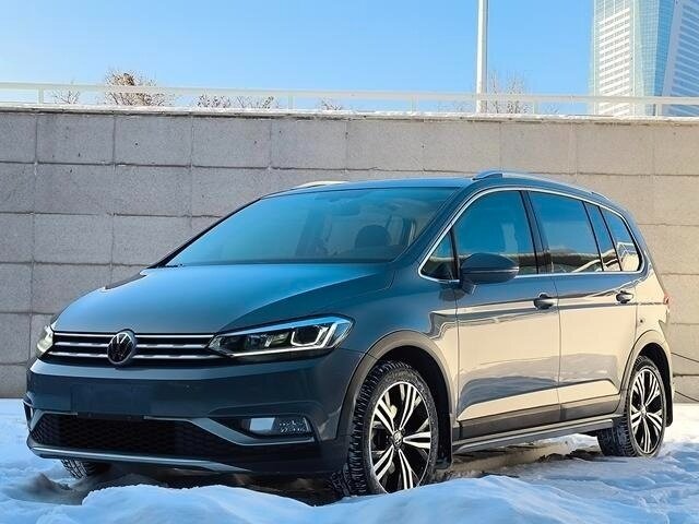 Volkswagen Touran L II