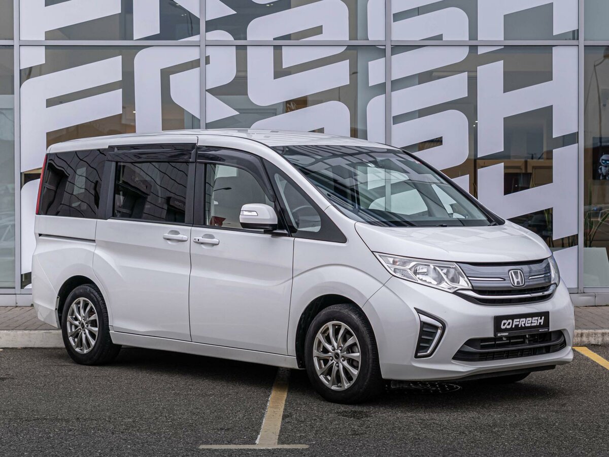 Honda Stepwgn V Рестайлинг