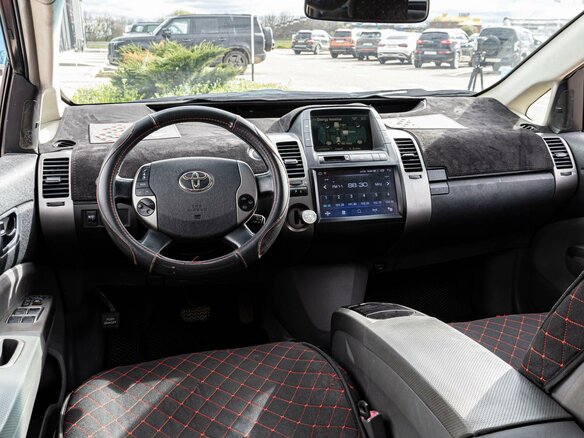 2008 Toyota Prius II Рестайлинг (XW20), красный, 1017000 рублей - вид 5